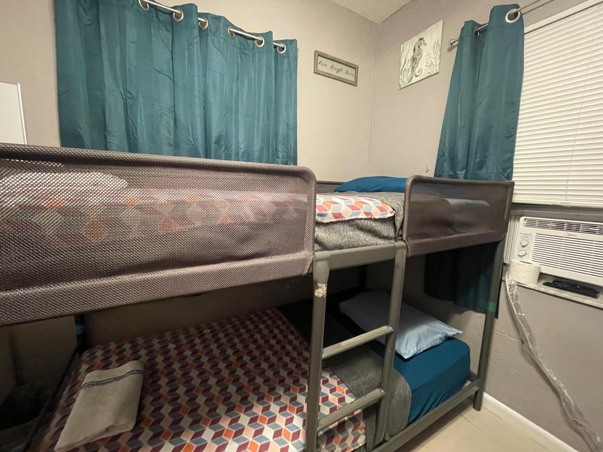 Miami Vibes "Hostel-Like" Shared Room North Miami Exteriör bild